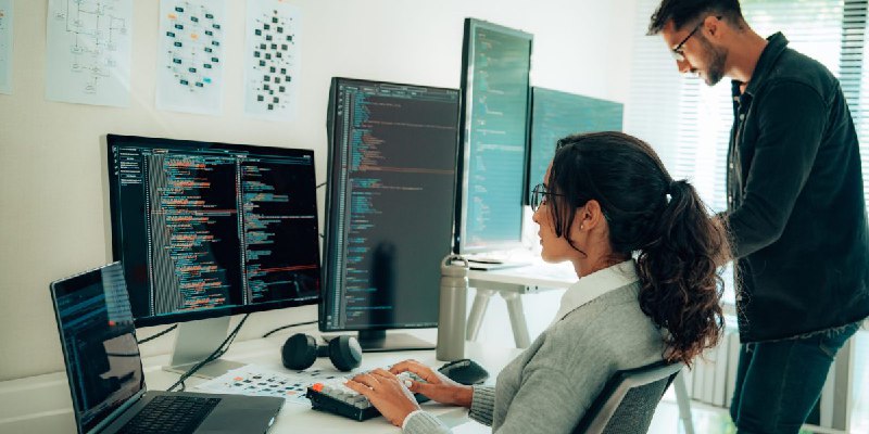 Amazon says developers spend 'just one hour per day' on actual coding | Fortune