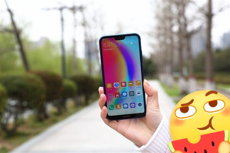 卧槽，竟然完美集成了iPhone X和mix2的缺点